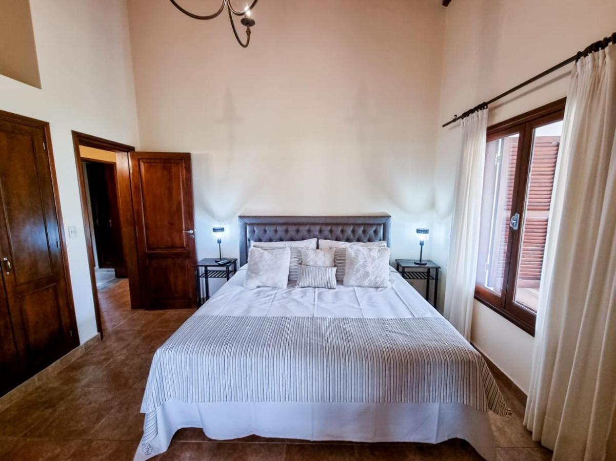Hotel Rincon Del Cerro à San Lorenzo  Extérieur photo