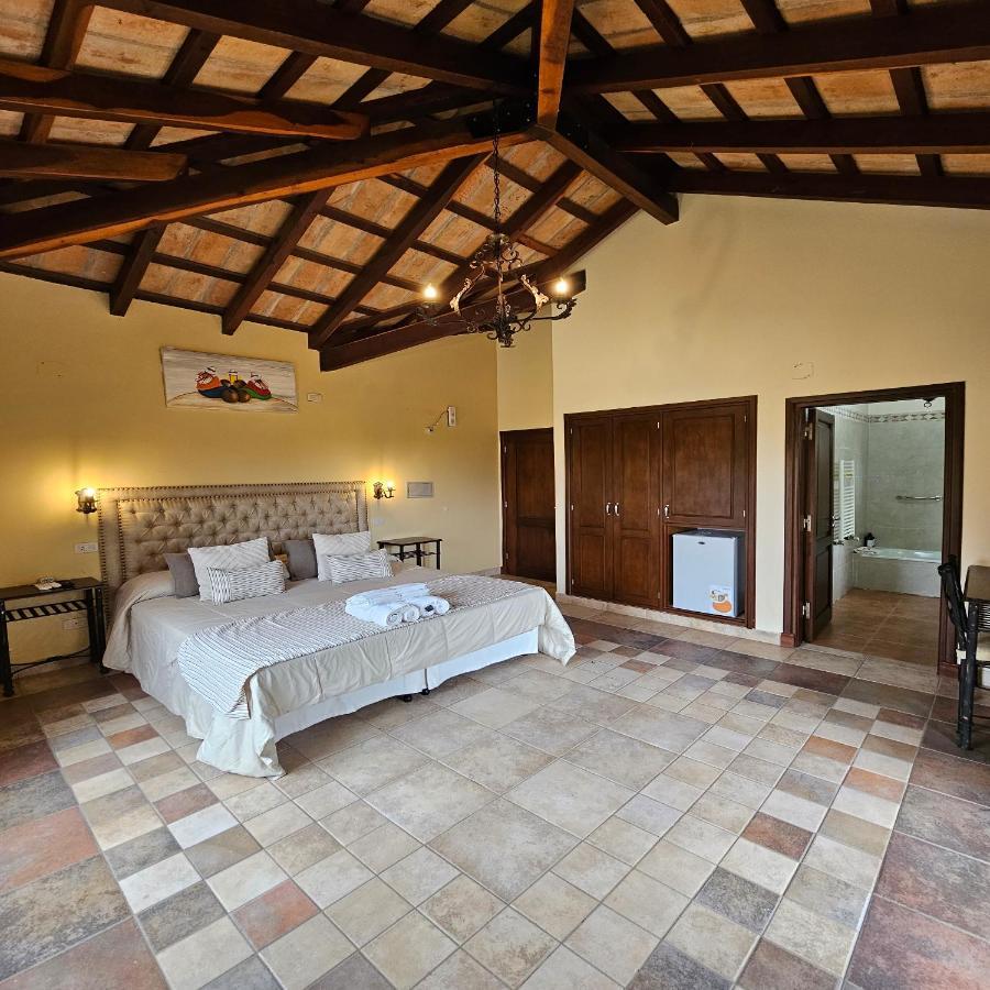 Hotel Rincon Del Cerro à San Lorenzo  Extérieur photo